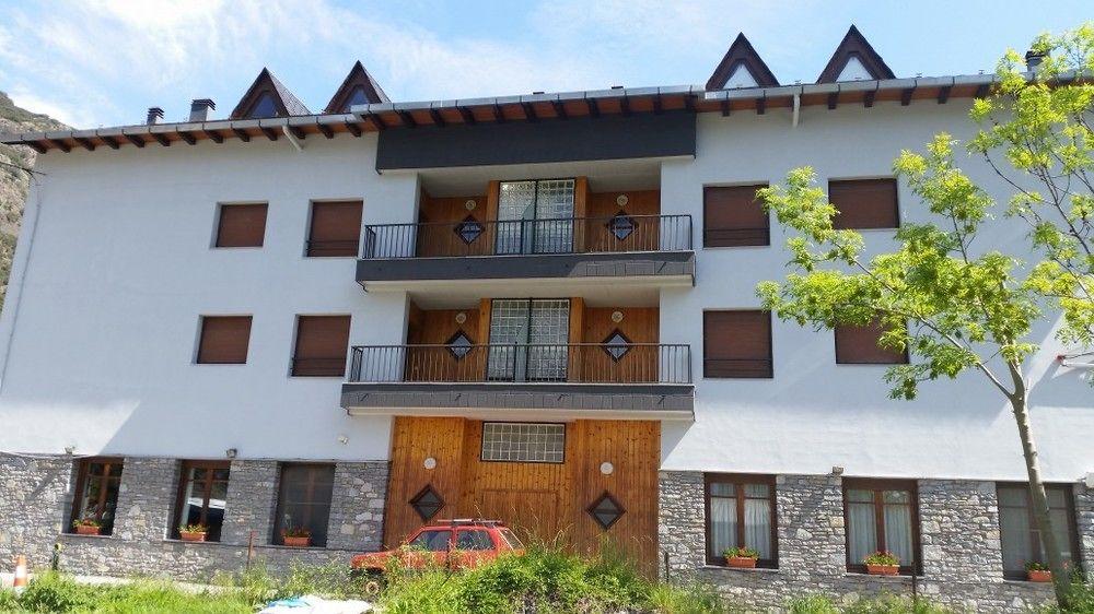 Hotel Puitavaca Ribera de Cardós エクステリア 写真