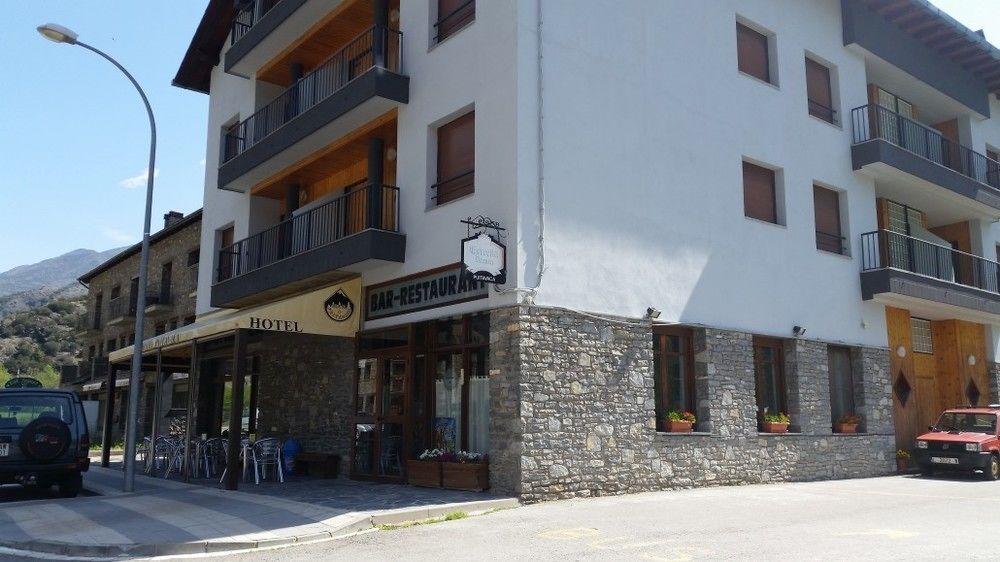 Hotel Puitavaca Ribera de Cardós エクステリア 写真