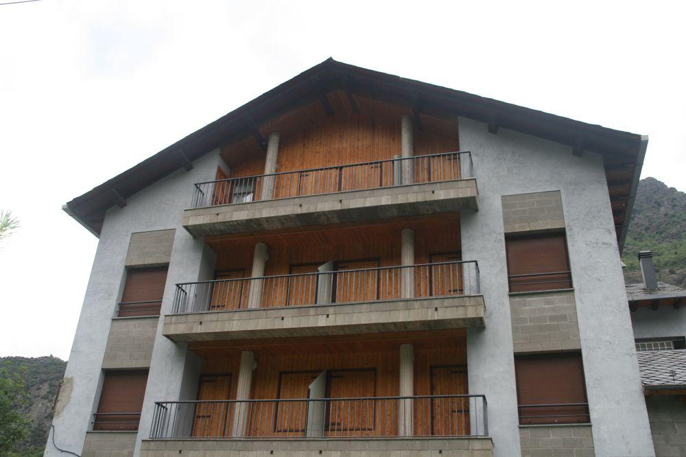 Hotel Puitavaca Ribera de Cardós エクステリア 写真
