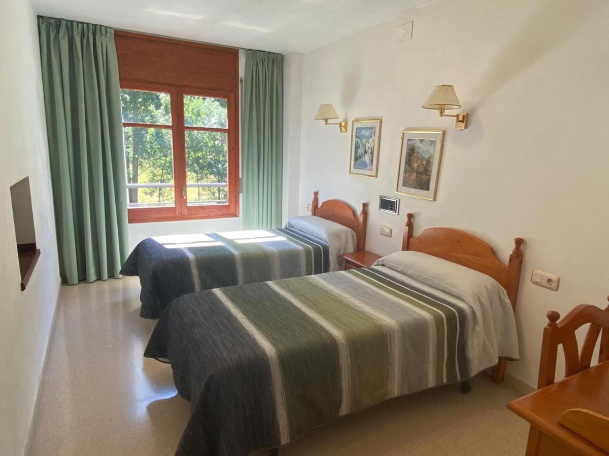 Hotel Puitavaca Ribera de Cardós エクステリア 写真